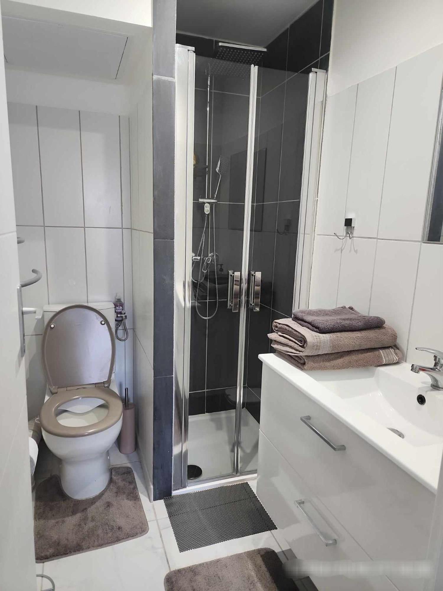 Agreable T2/Centre-Ville *10 Min Gare* Bourgoin-Jallieu Екстериор снимка
